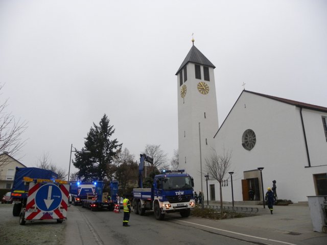 Christbaumaufstellen 2016 01